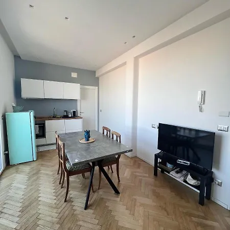 Ermes - Historic Centre Apartment Catania